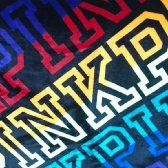 NEW Victoria's Secret PINK Rainbow Sherpa Blanket - Picture 2 of 4